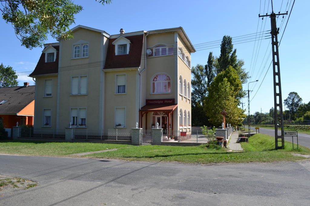 Nosztalgia Hotel Balatonszarszo Εξωτερικό φωτογραφία