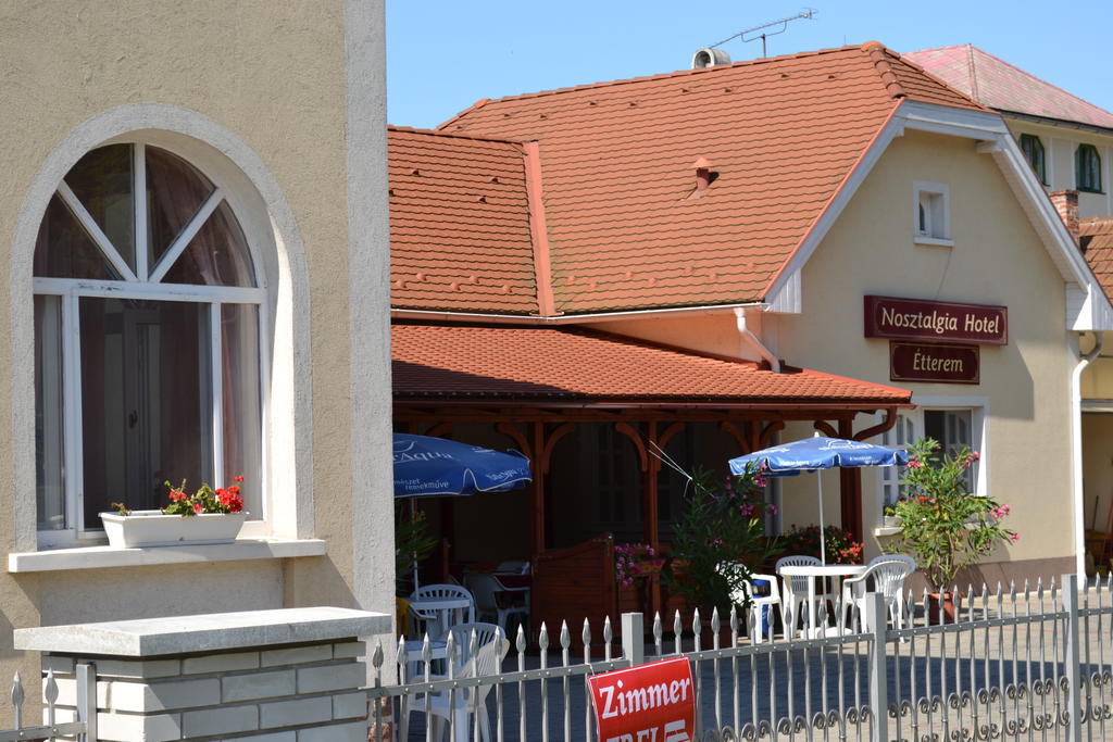 Nosztalgia Hotel Balatonszarszo Εξωτερικό φωτογραφία